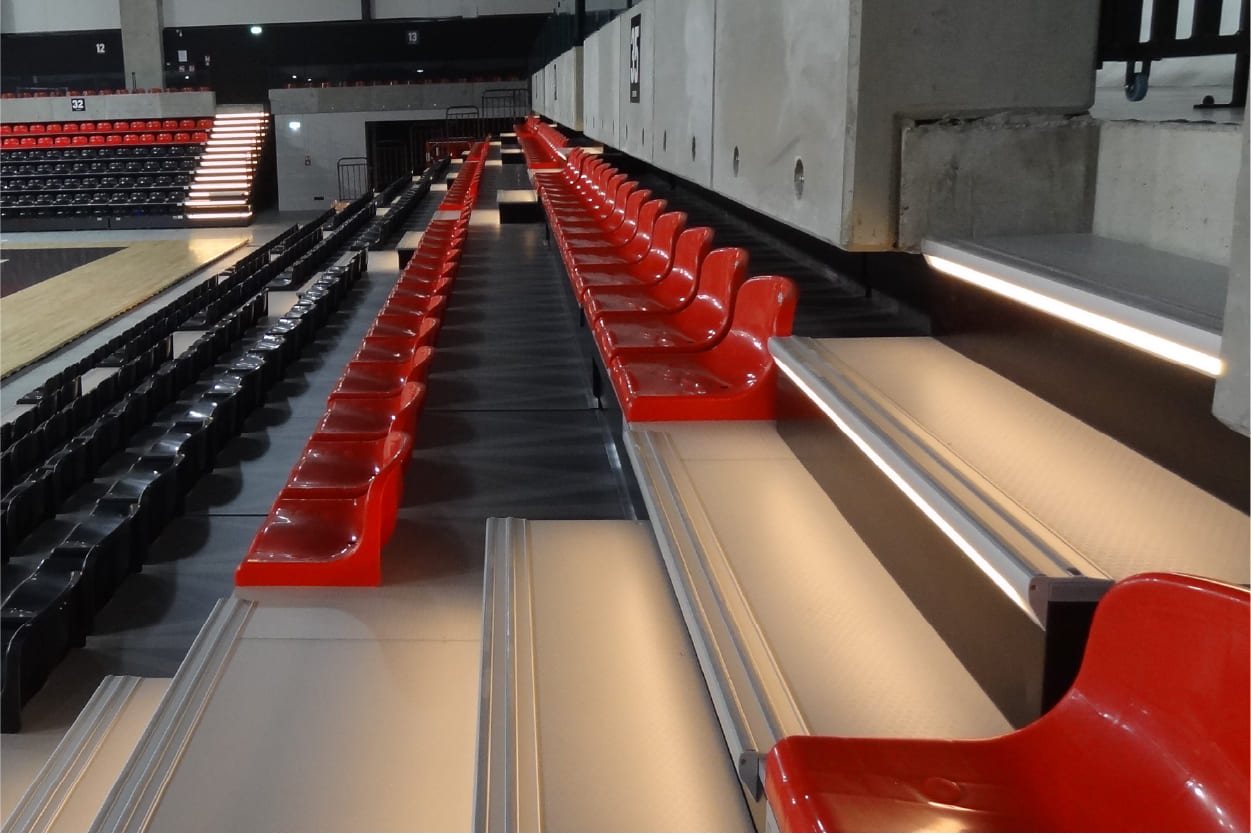  light-that-guides-hidden-klus-solutions-for-passageways-and-stairs 