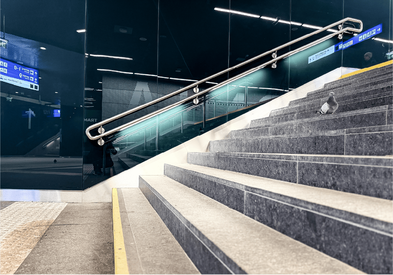 warszawa-zachodnia-station-a-symbiosis-of-engineering-and-light-redefining-the-station-of-the-future