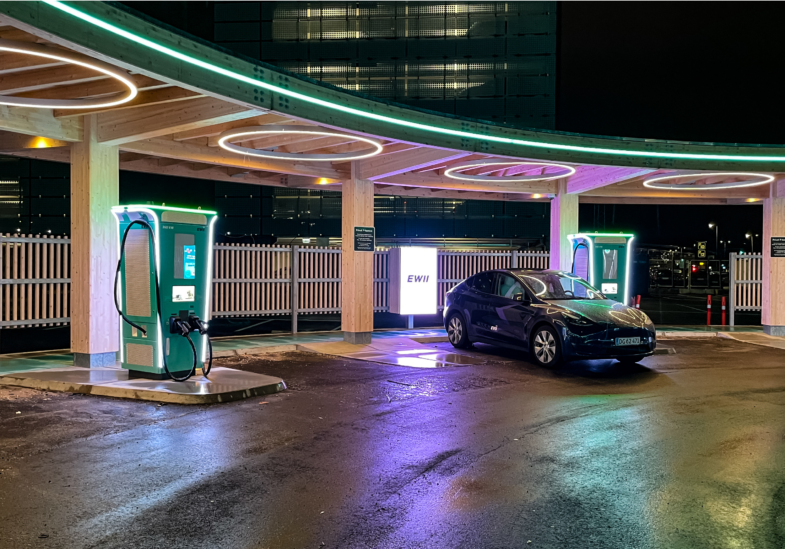 eco-custom-energooszczędne-oświetlenie-oświetlenie-gł&oacute;wne-uczelnione-oprawy