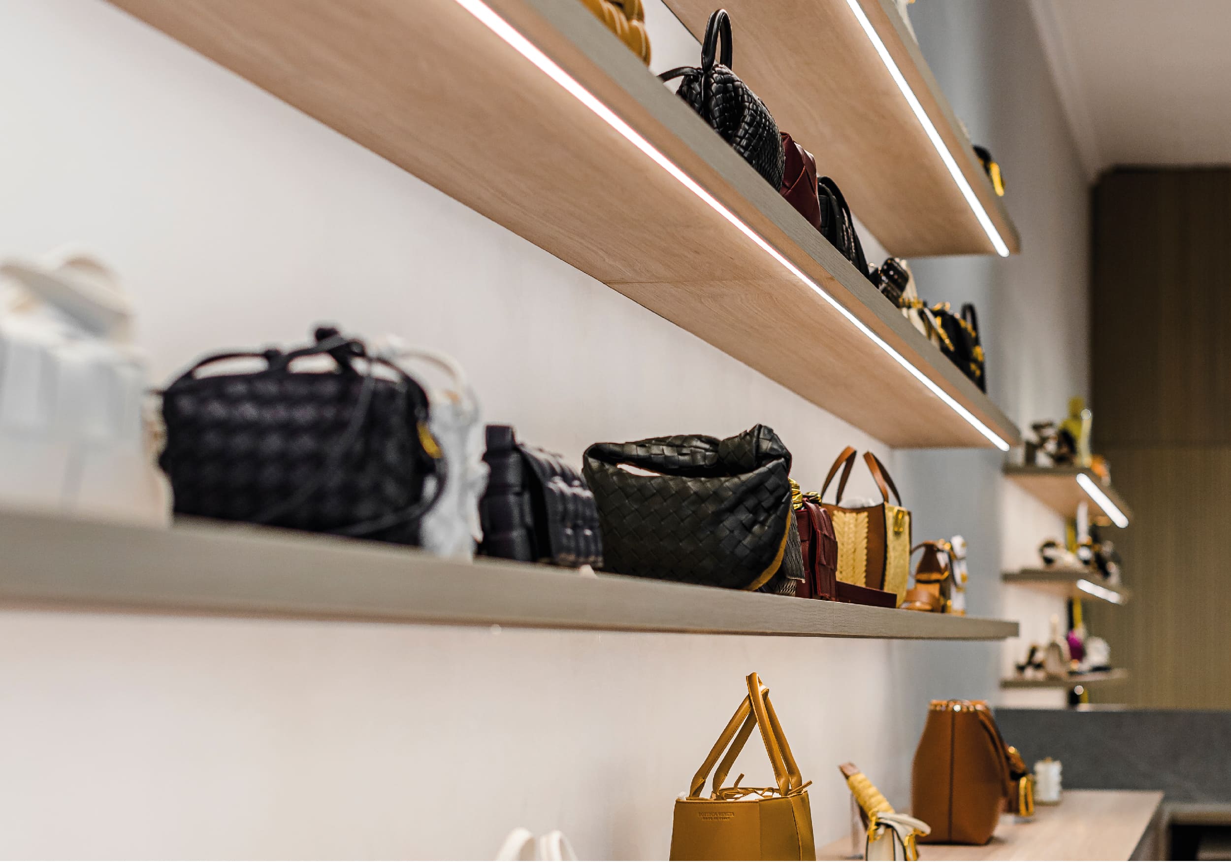 commercial-lighting-guide-to-solutions-for-branch-retail