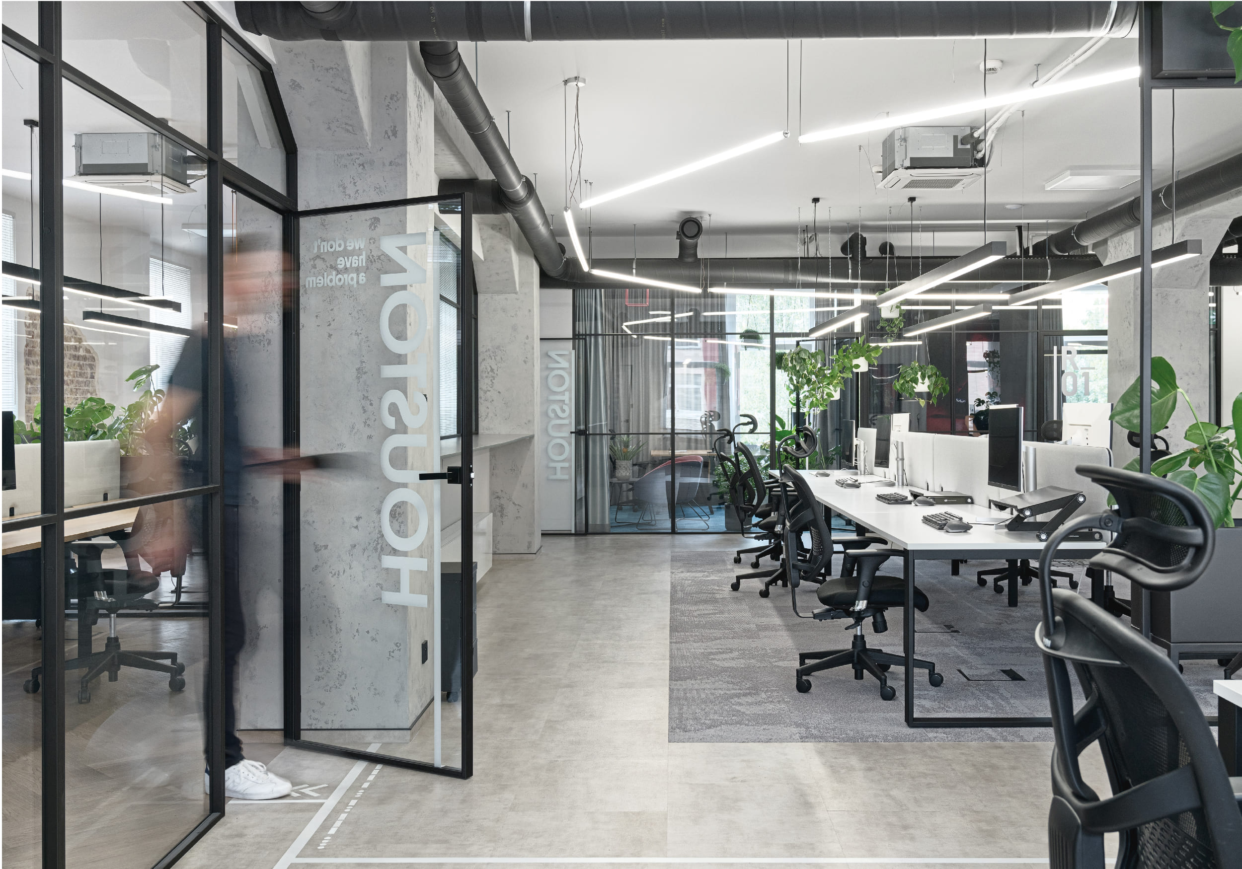 commercial-lighting-guide-to-solutions-for-branch-retail